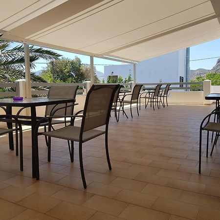 Irini Studios Skyros Bagian luar foto