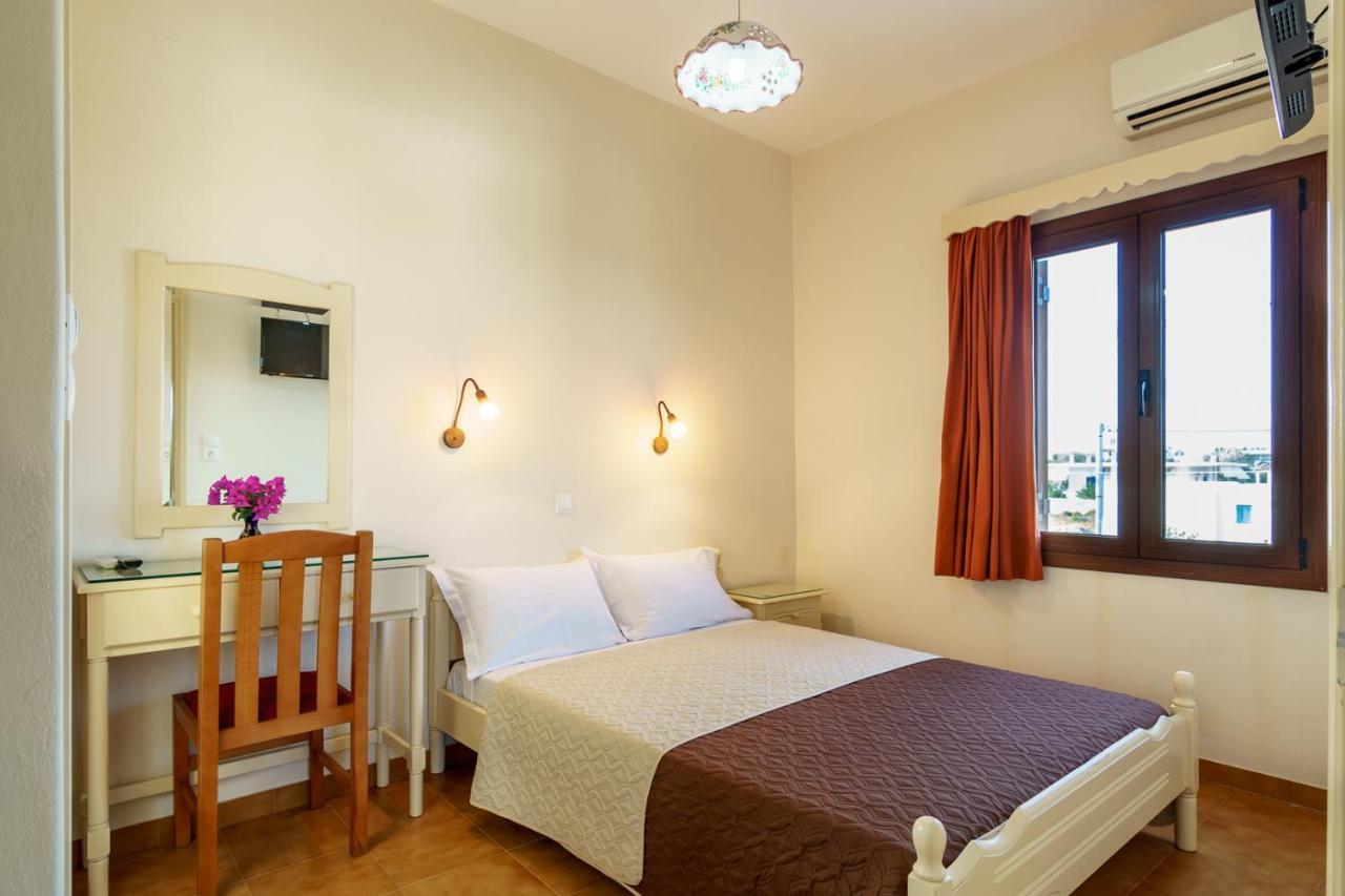 Irini Studios Skyros Bagian luar foto
