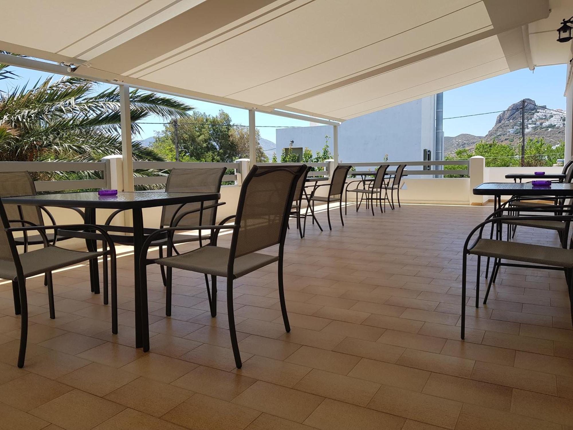 Irini Studios Skyros Bagian luar foto